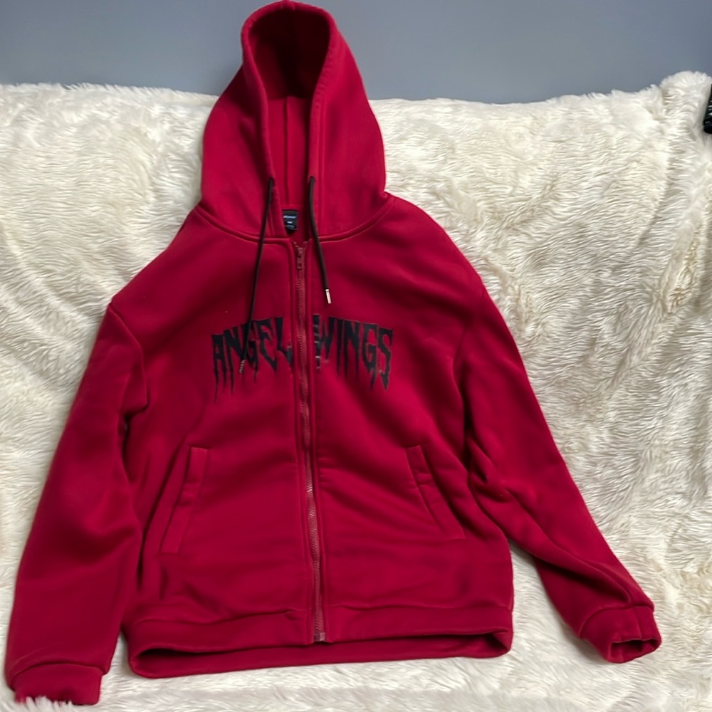 Like new medium size burgundy men’s hoodie